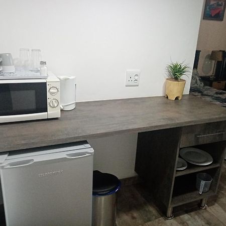 De La Rose Guesthouse Lephalale Zewnętrze zdjęcie