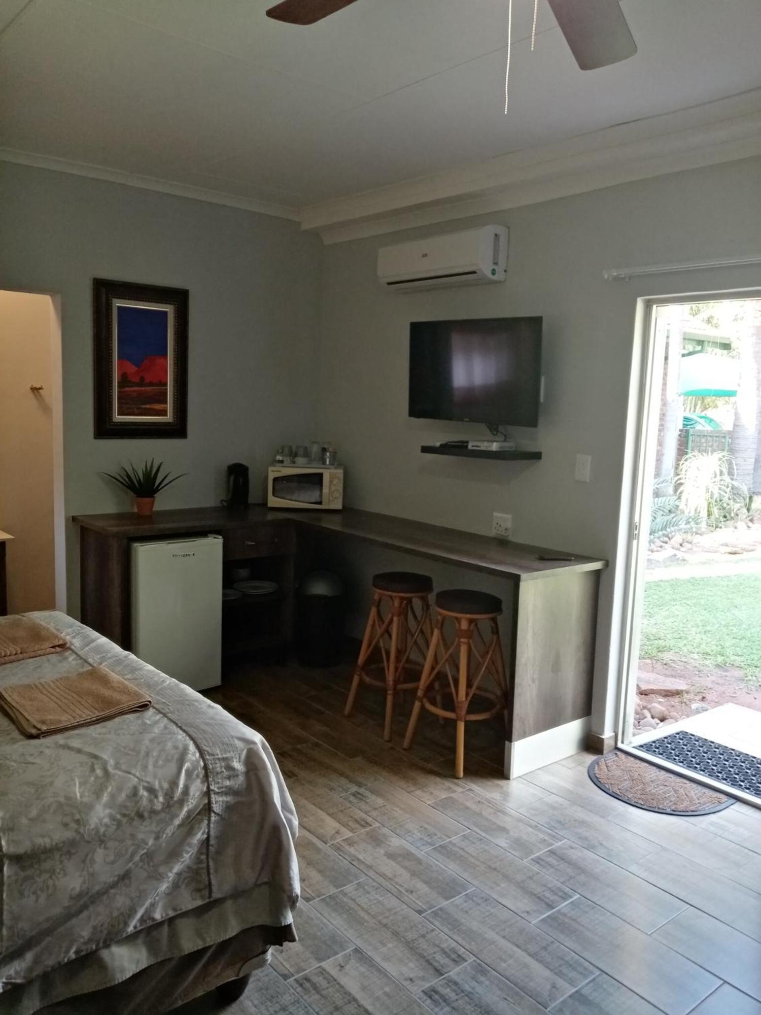 De La Rose Guesthouse Lephalale Zewnętrze zdjęcie